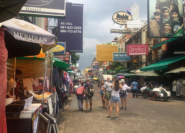Khaosan Road: a hub for backpackers in Bangkok