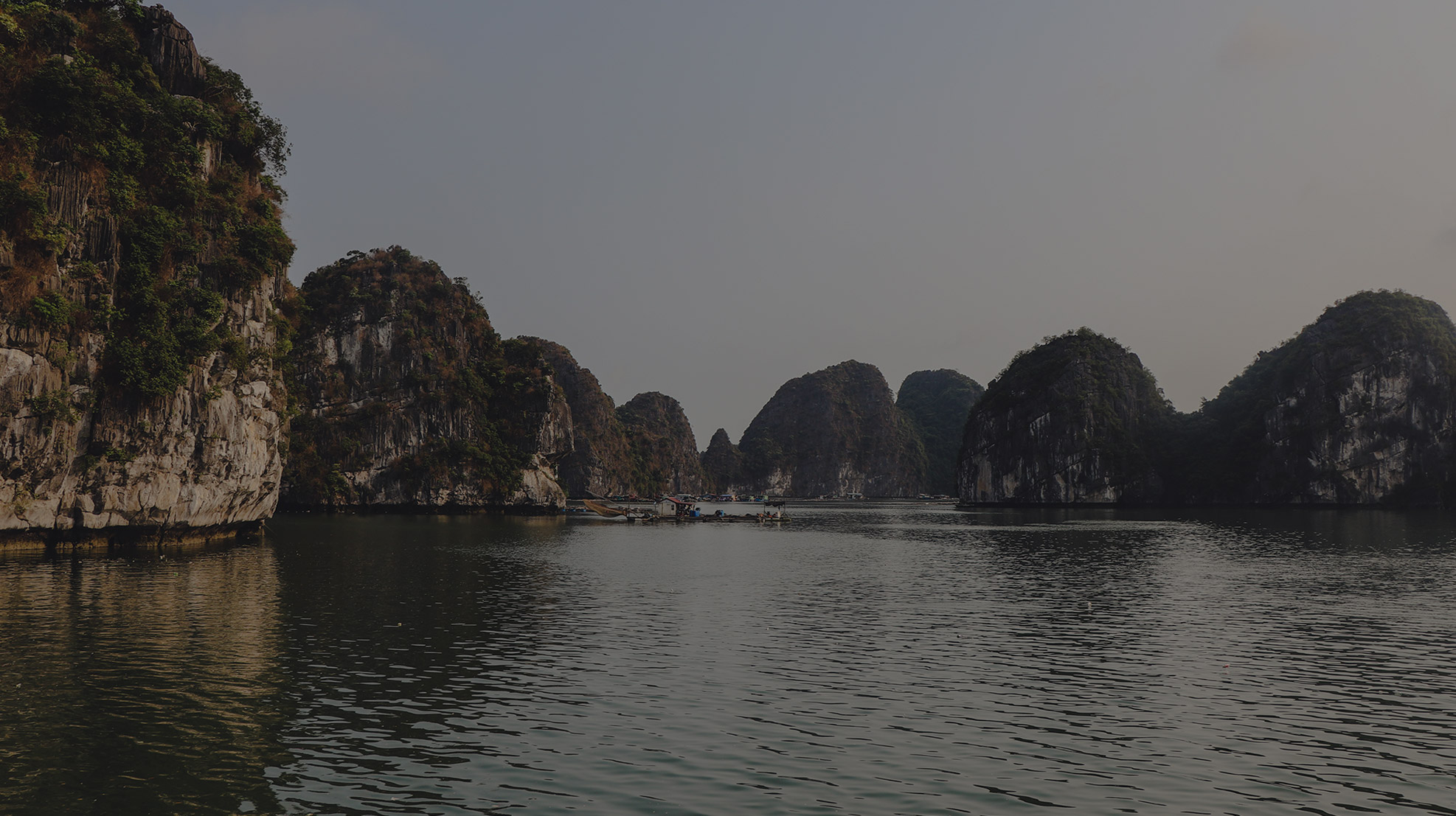 Ha Long Bay thumb