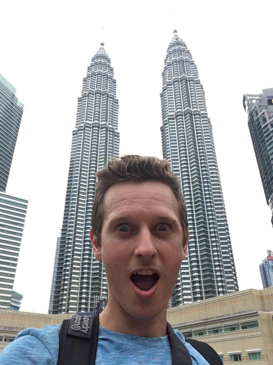 Hubi in front of Petronas Twin Towers in Kuala Lumpur