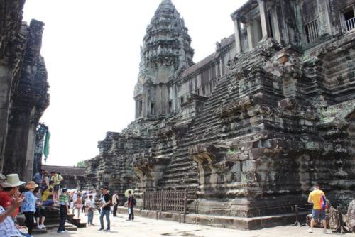 Angkor Wat Inner Courtyard - Hubiwise Travels - Shot 1