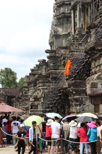 Angkor Wat Inner Courtyard - Hubiwise Travels - Shot 3