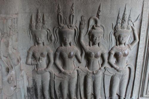 Motives of Angkor Wat - Hubiwise Travels - Shot 3